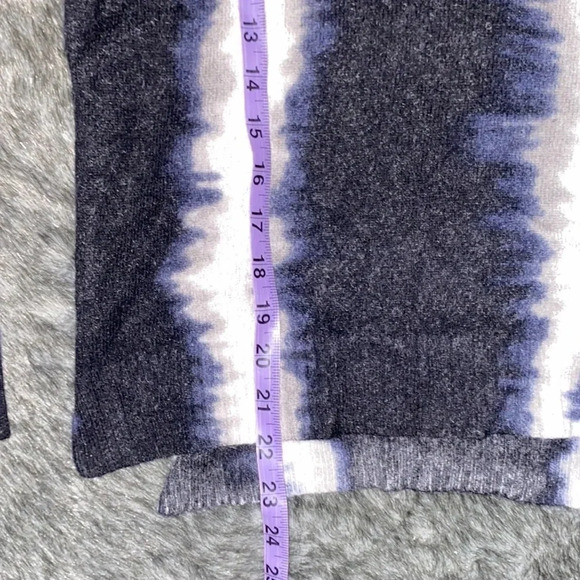 Saks 5th Avenue women’s tie dye cashmere crew neck sweater Sz Xs - Picture 6 of 10